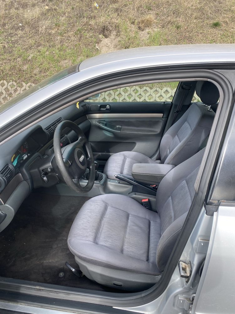 Audi a4 b5 1.9tdi ostatni wypust! 15 lat w jednych rekach! Okazja!