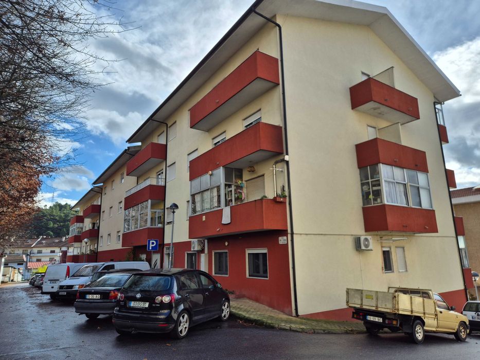 Arrenda se Apartamento T2