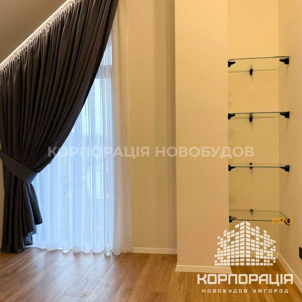 Продаж котеджу з дизайнерським ремонтом, меблями, технікою, каміном