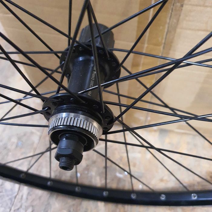 Koło rowerowe tył 29 Rodi Blackrock Shimano fh-qc300 centerlock kol9
