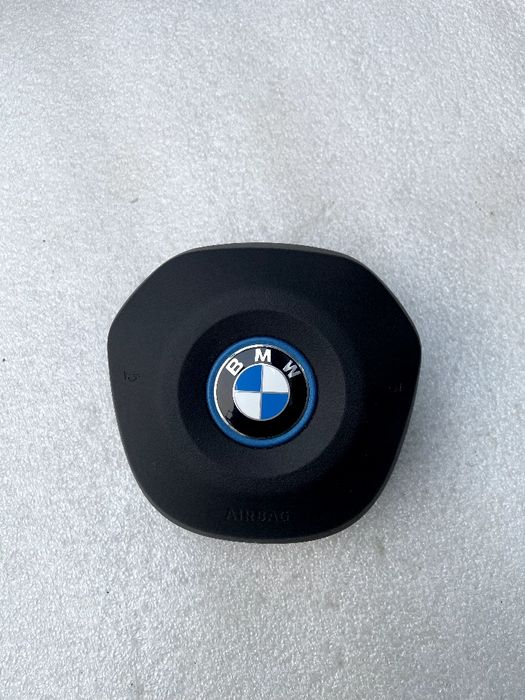 Подушка безопасности в руль BMW iX