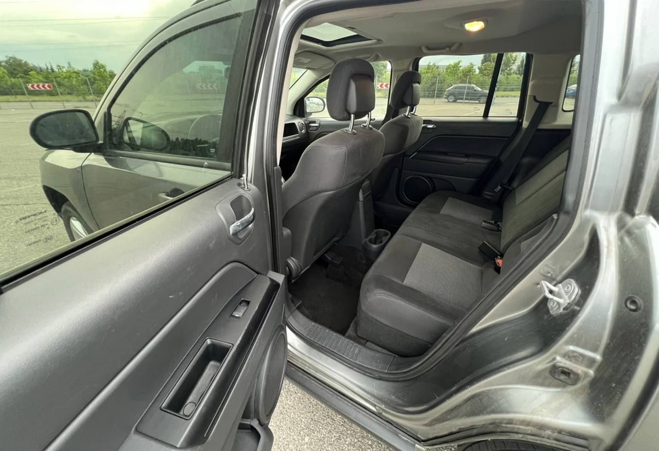Jeep compass 2012