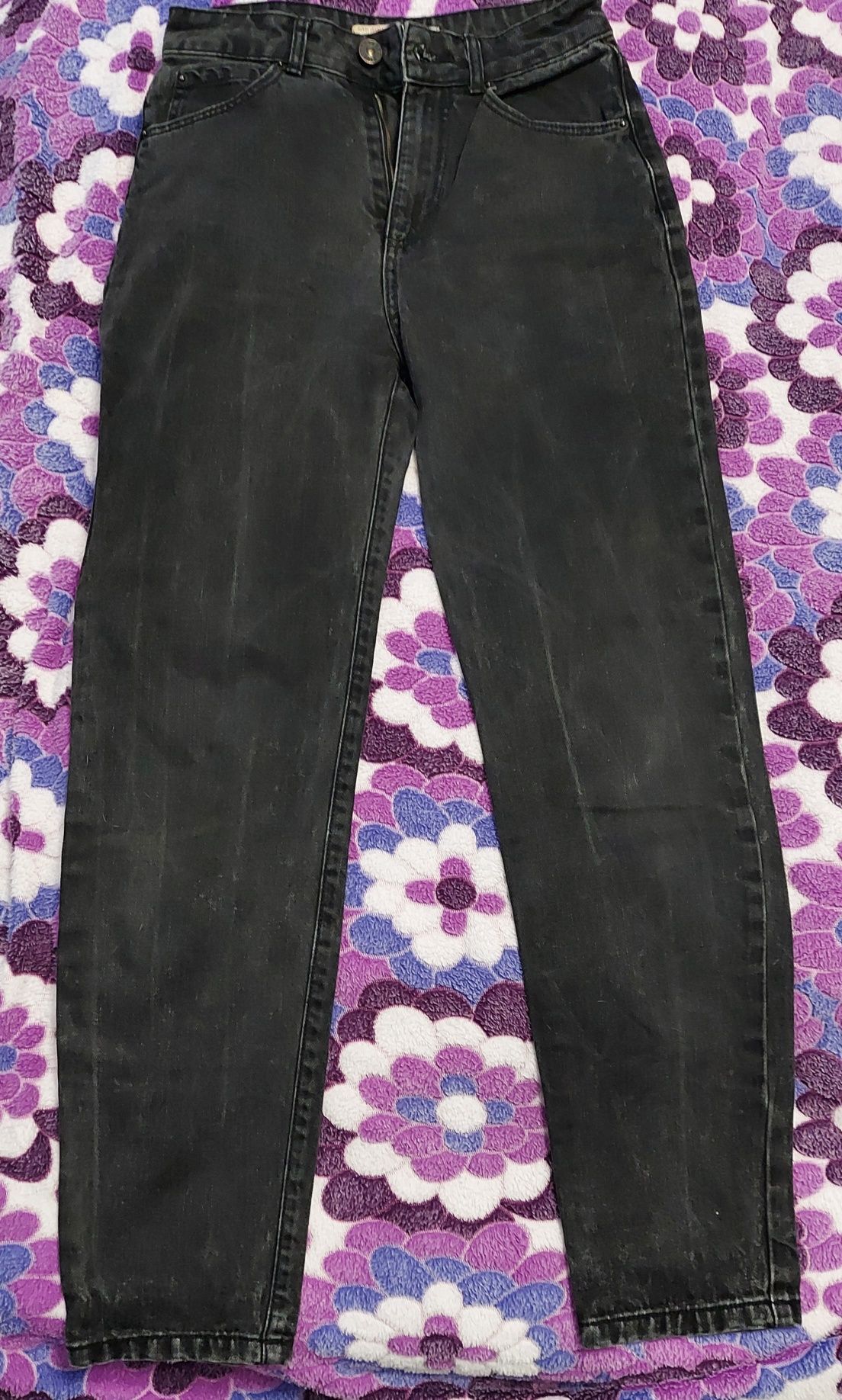 Bershka джинси eur 34, mex 24