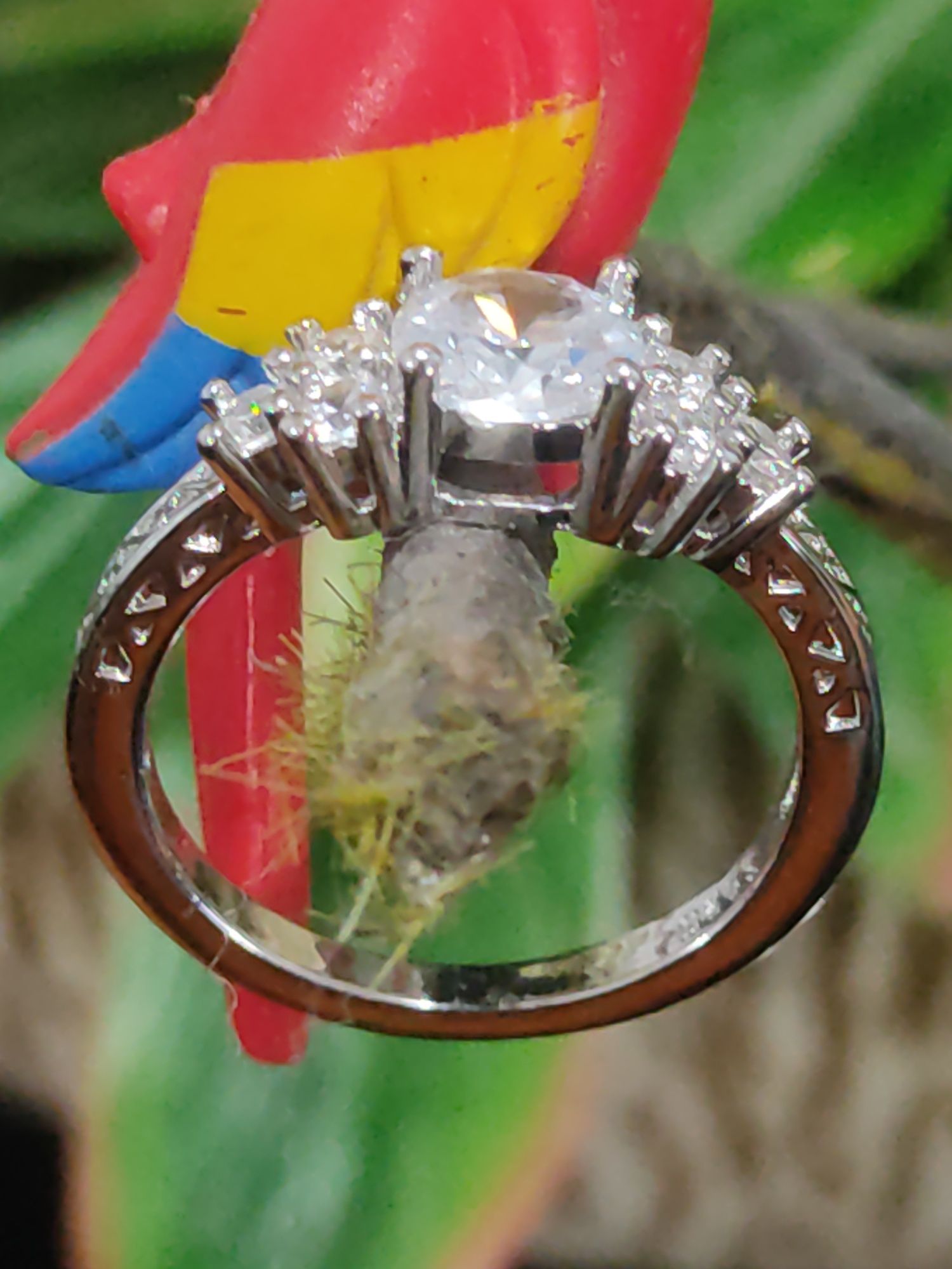 Anel Prata com Zircônia Cúbica