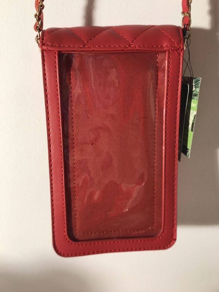 Etui na telefon/dokumenty z perłami Badgley Mischka na łańcuszku