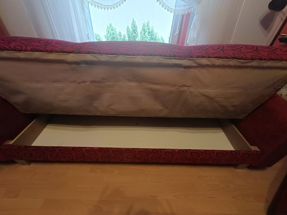 Kanapa plus dwa fotele- gratis koce i roleta dzień i noc w czerwieni