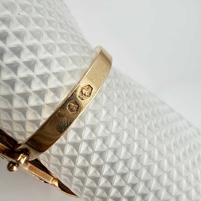 PRL Złoty pierścień; Koral naturalny 3 kaboszony; PL W-wa 60.-70. XXw.