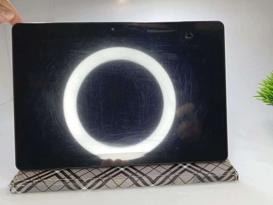 ‼️Планшет Pixus Sprint 3G 2/16 GB Black 4 Ядра Б/У в хорошому стані‼️