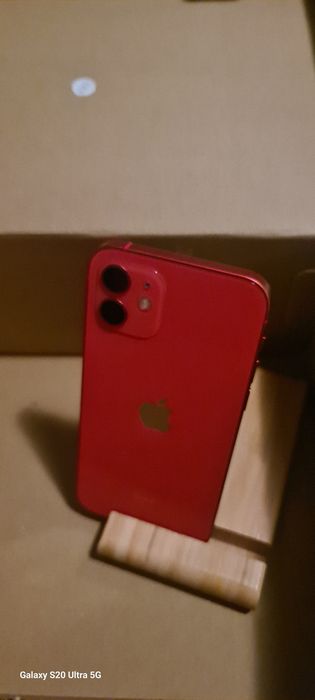 Iphone 12 Vermelho