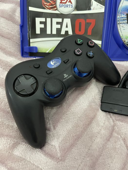 Comando play Station 2 + jogo Fifa7