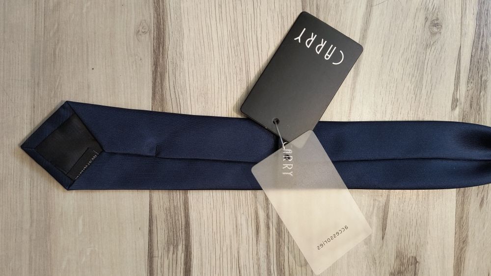 Krawat chłopiecy carry nowy