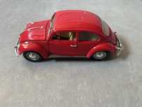 Model Yatming Road Signature skala 1/18 VW Volkswagen Beetle 1967