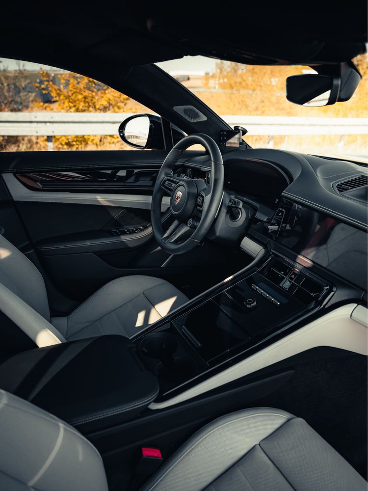 Auto do ślubu, Porsche Panamera Kalisz, Ostrów