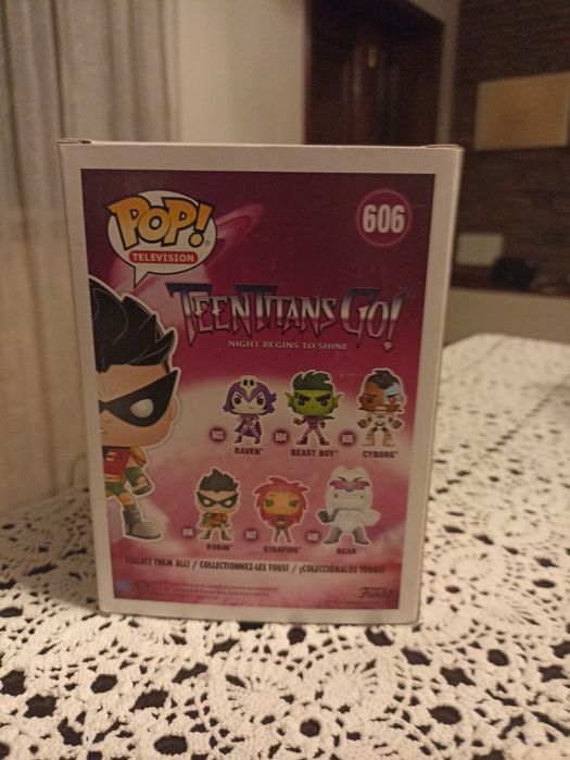Pop funko Robin (Teen Titans Go!)