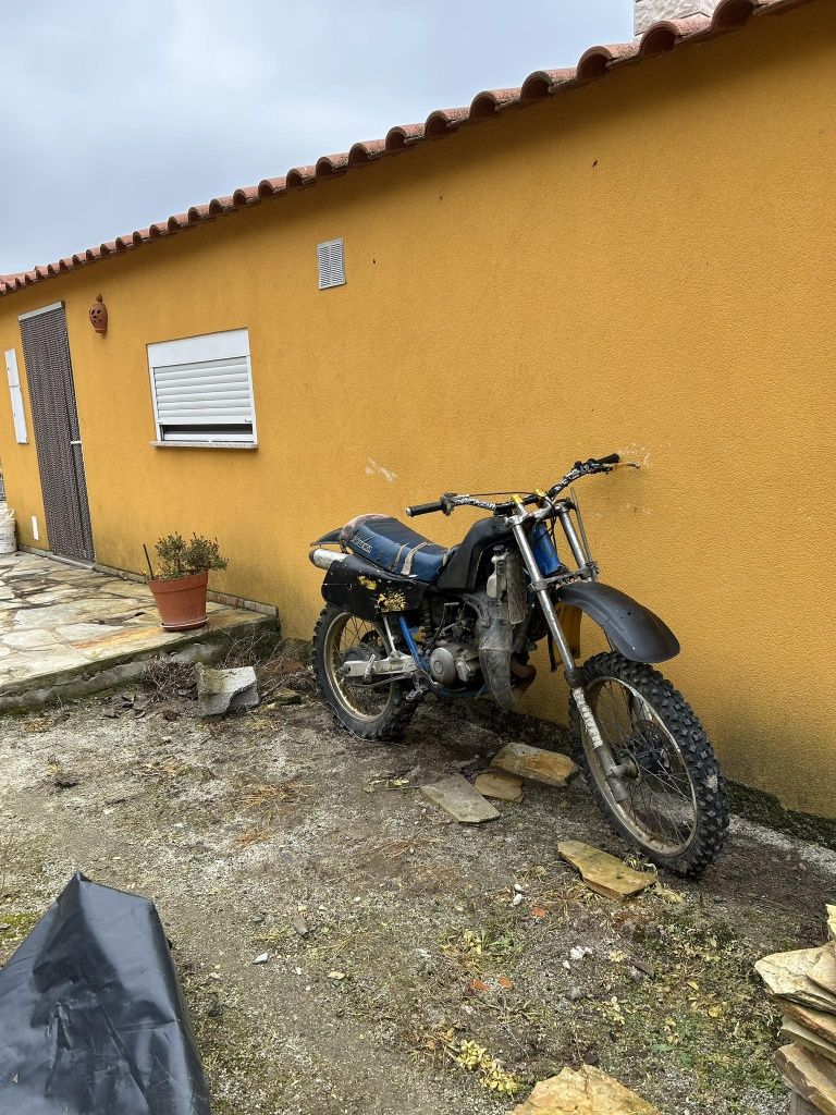 Vendo ou troco suzuki tsr 125