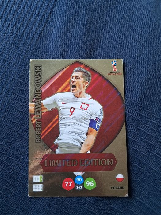 Robert Lewandowski Limited Edition XXL