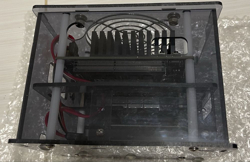 міні-сервер  міні-ПК ODROID-H2 в корпусі з SSD та оперативною пам’яттю