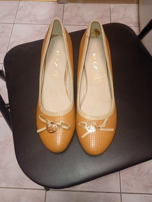 Damskie buty na obcasie