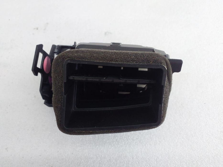 Difusor / saída de ar RENAULT Megane IV (B9A/M_)