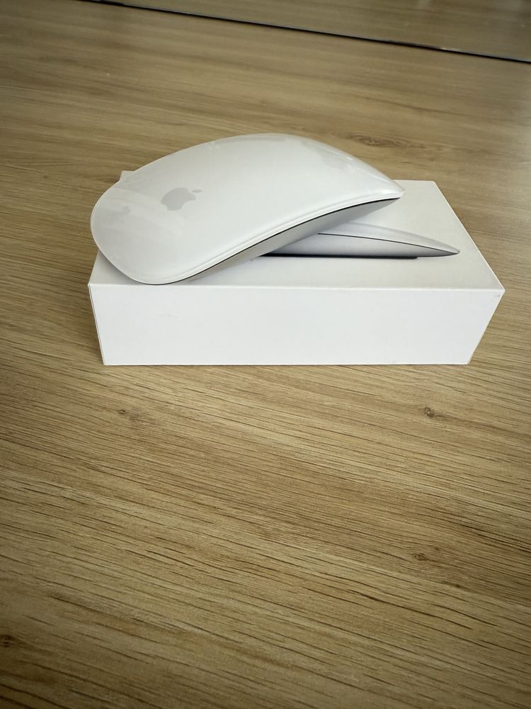 Компьютерна мишка APPLE Magic Mouse