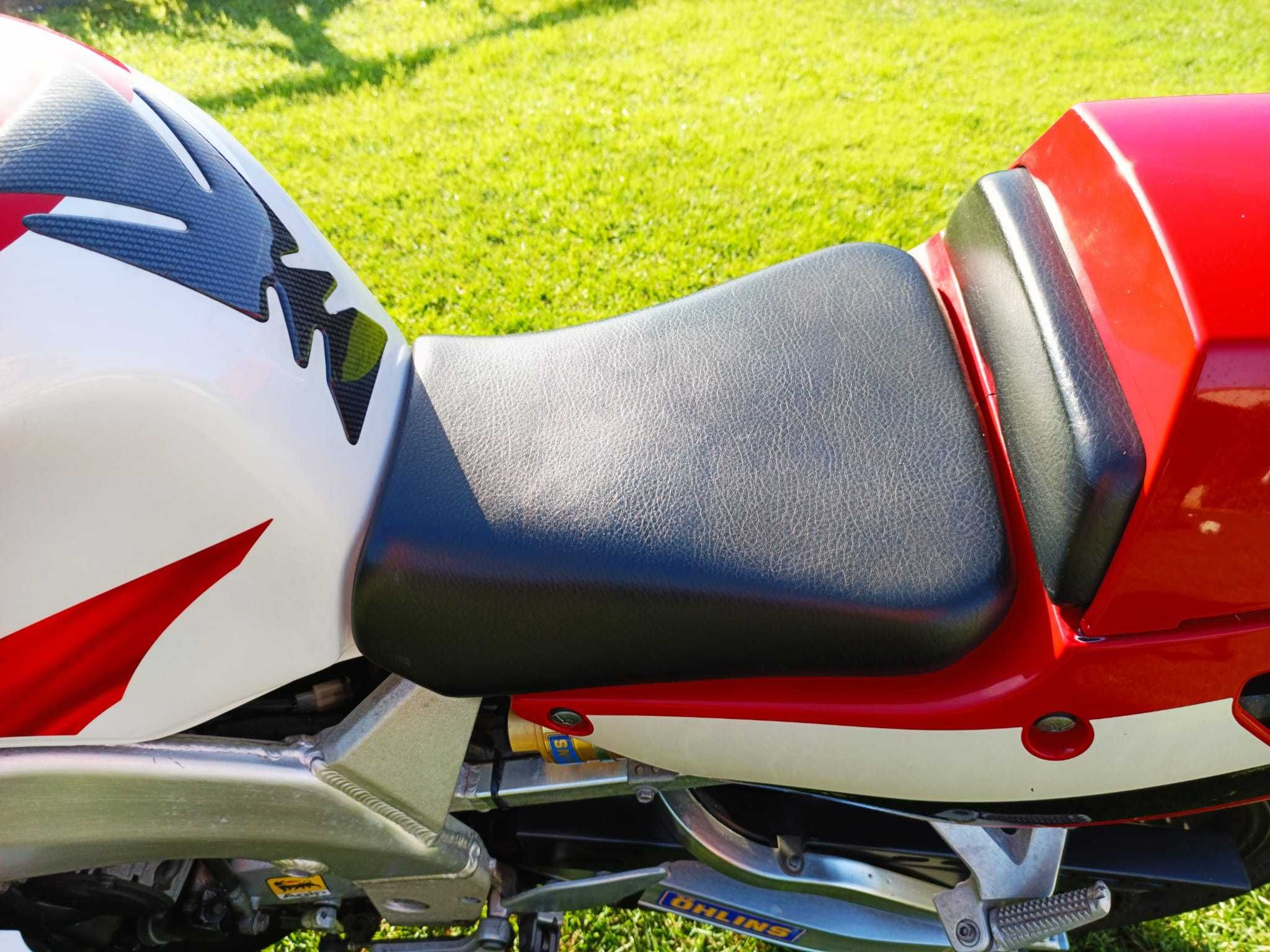 Yamaha YZF 750 (COMO NOVA)