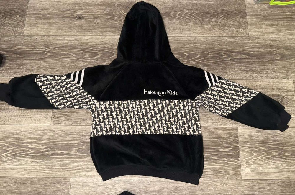 теплый спортивный костюм