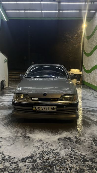 Opel Omega A 2.0 ціна до кінця тижня без торгу