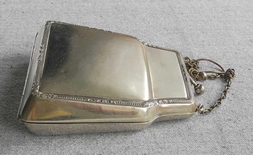 Damska TOREBKA TANECZNA z epoki edwardiańskiej (1901 - 1910)
