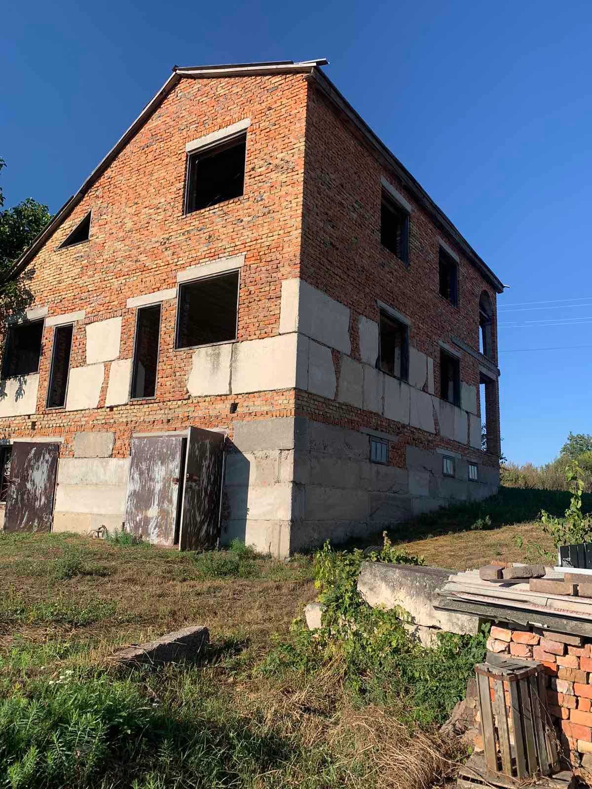 Продається будинок с. Чорнобай