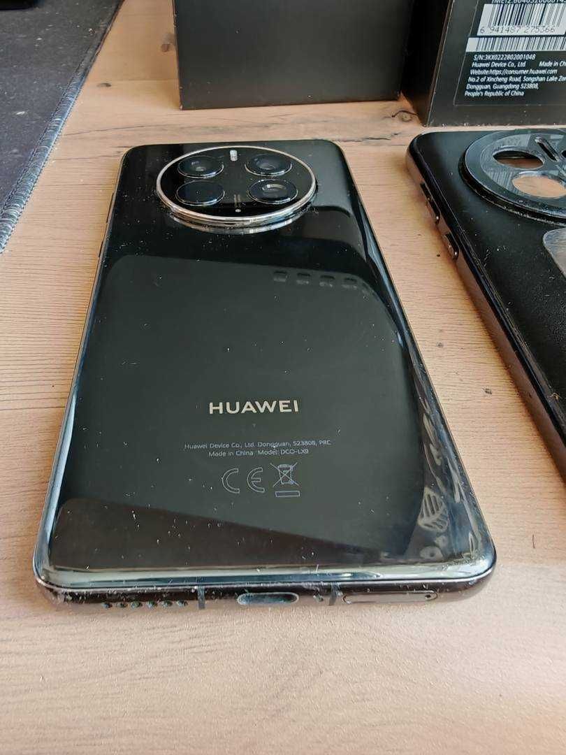 Smartfon Huawei Mate 50 Pro 8/256- ma większość usług Google.