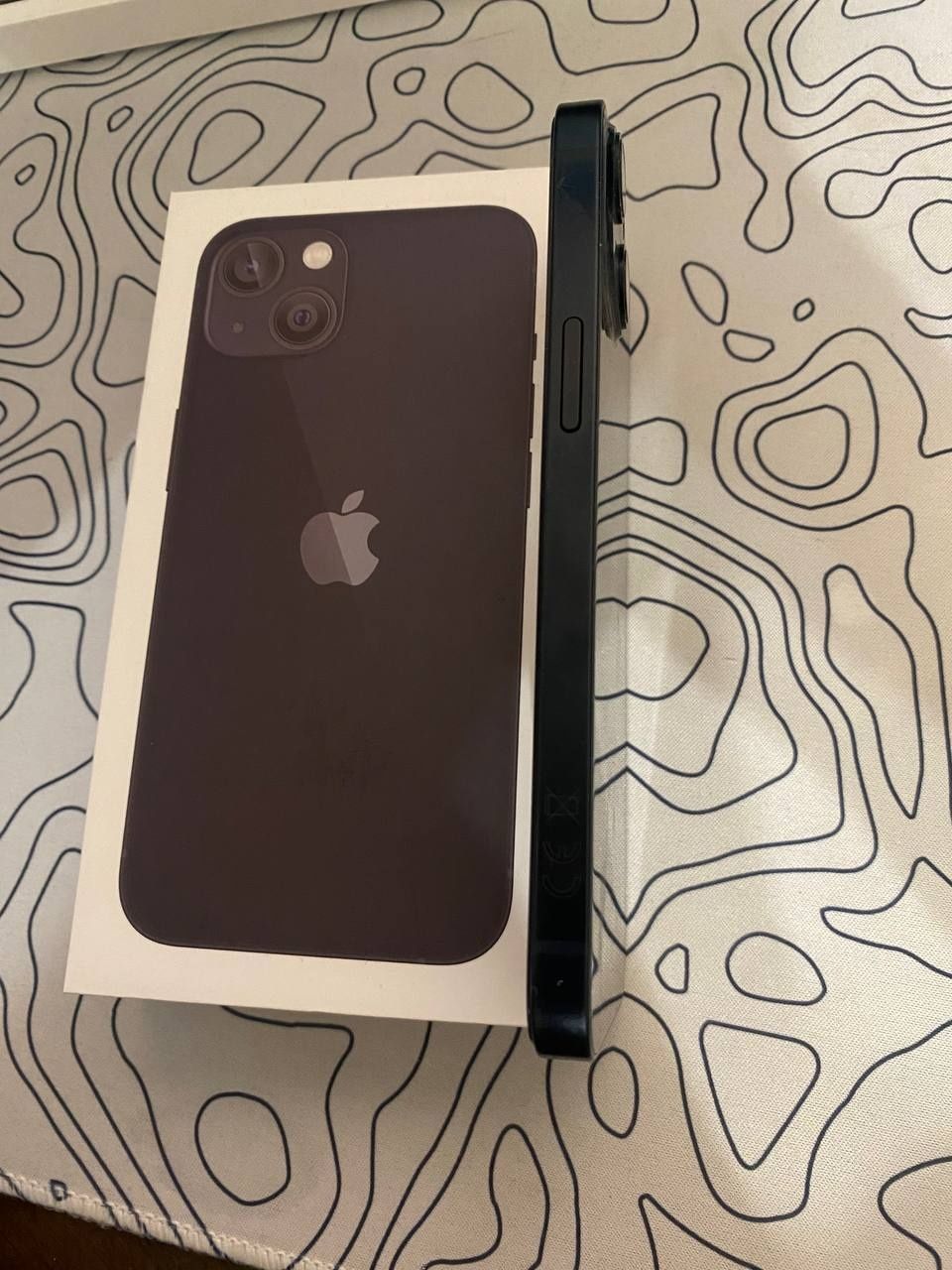 iPhone 13 midnight 128Gb