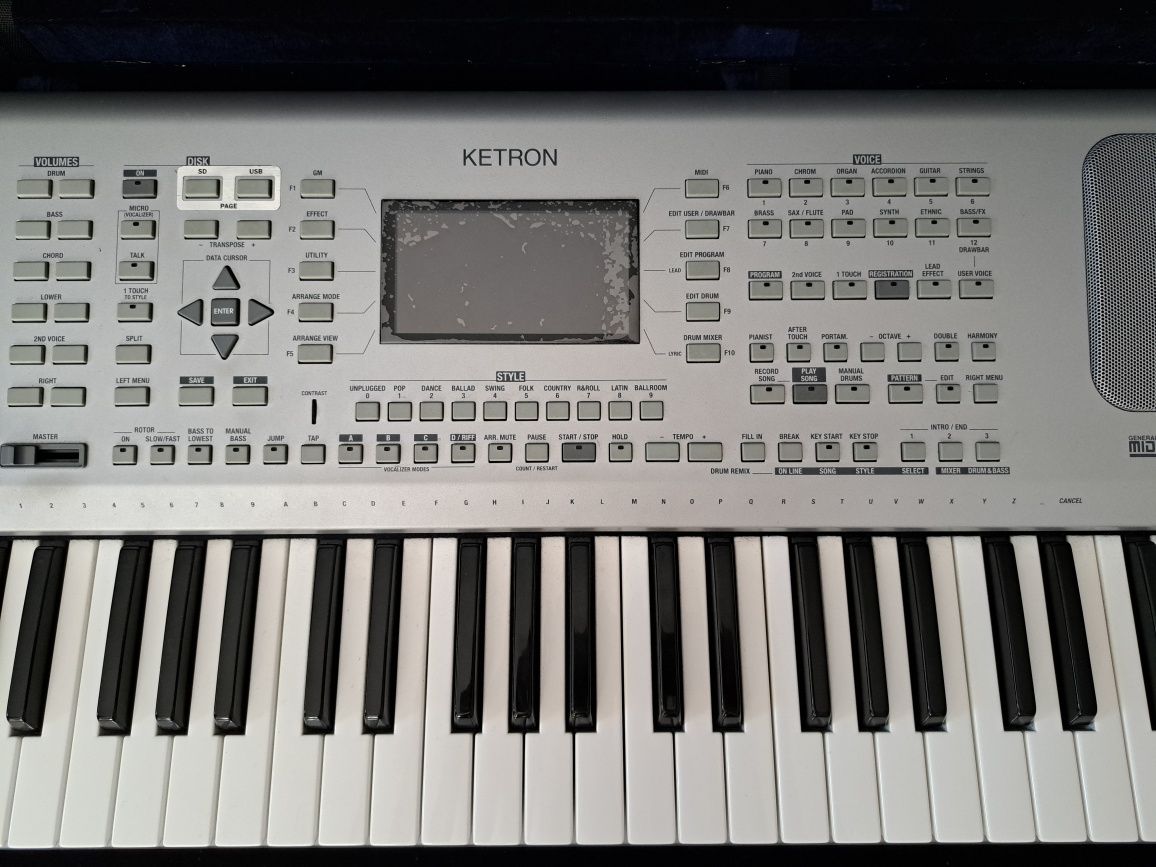 KETRON SD5 wer.2 vocalizezer USB/Sd Romanowicz