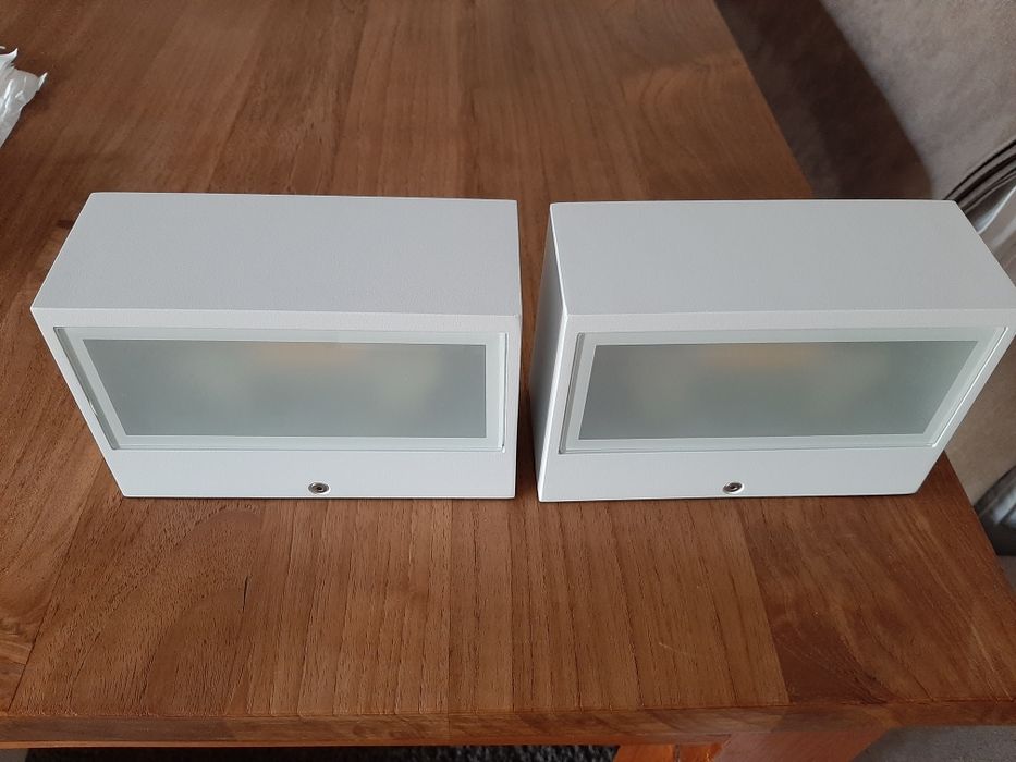 Candeeiros de parede exterior ou interior