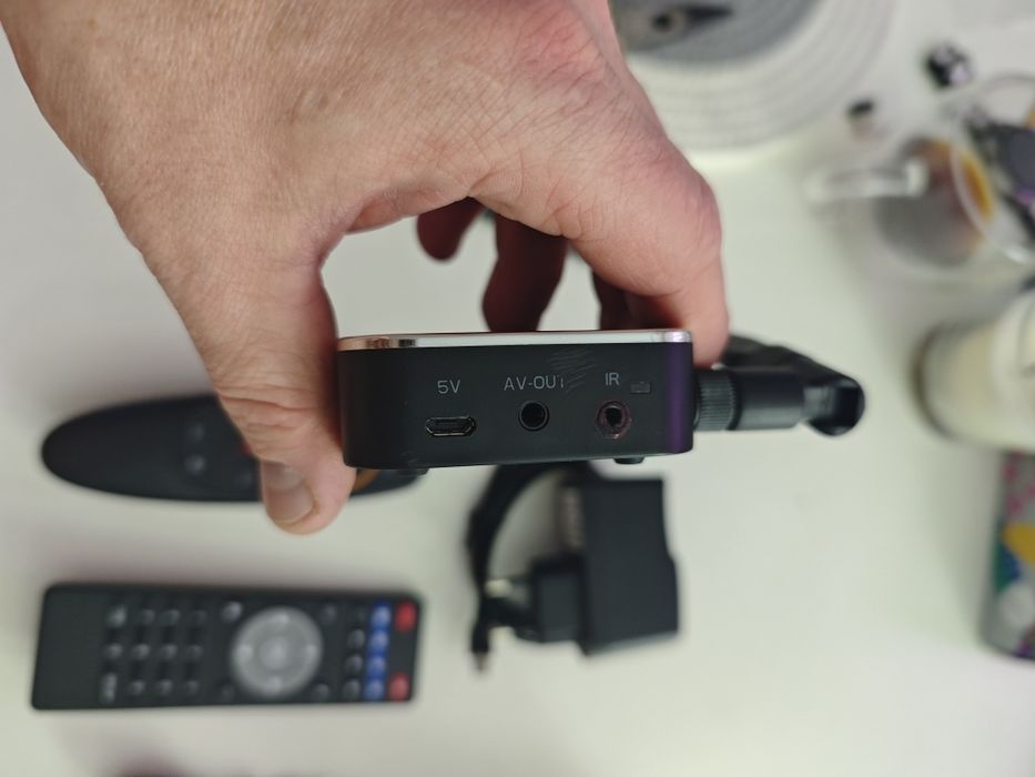 Медіа приставка Ugoos X2 4/32gb