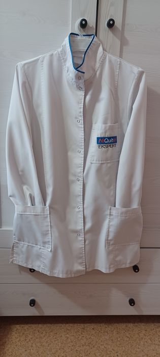 Fartuch biały L rękaw 3/4