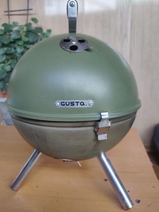 Гриль, барбекю Gusta