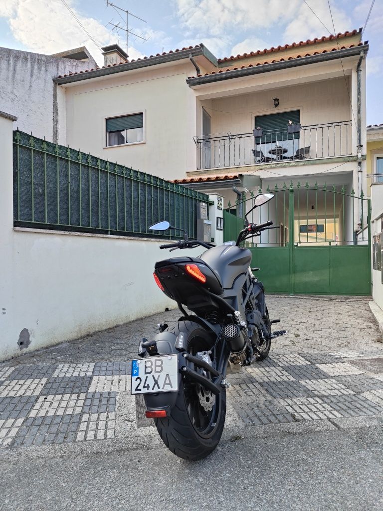 Benelli 502C Cruiser