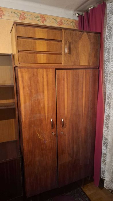 Szafa stara duża