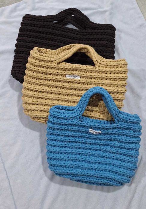 Bolsas e Acessórios em Trapilho (fio de malha)