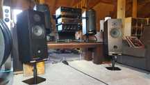 Kolumny monitory Monitor Audio R352 BBC legenda