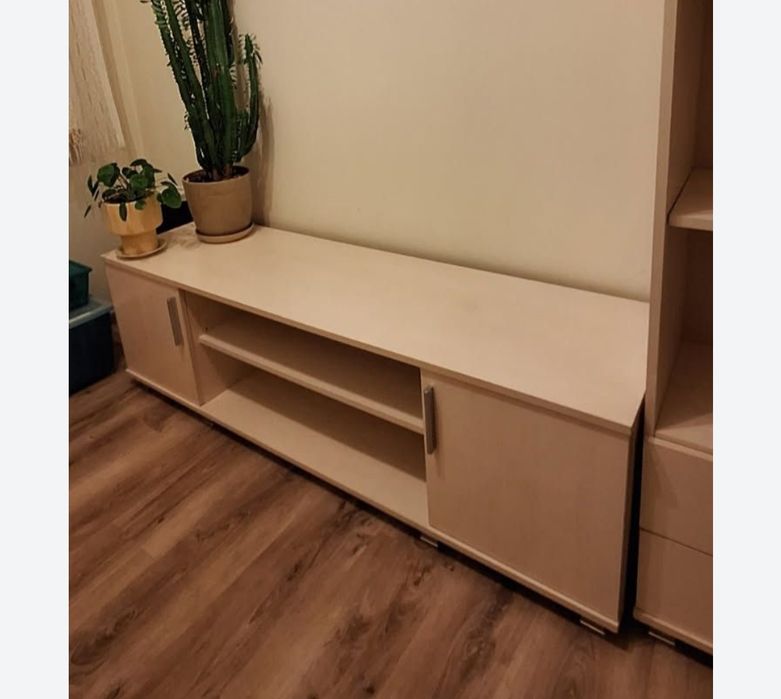 Szafka pod telewizor
