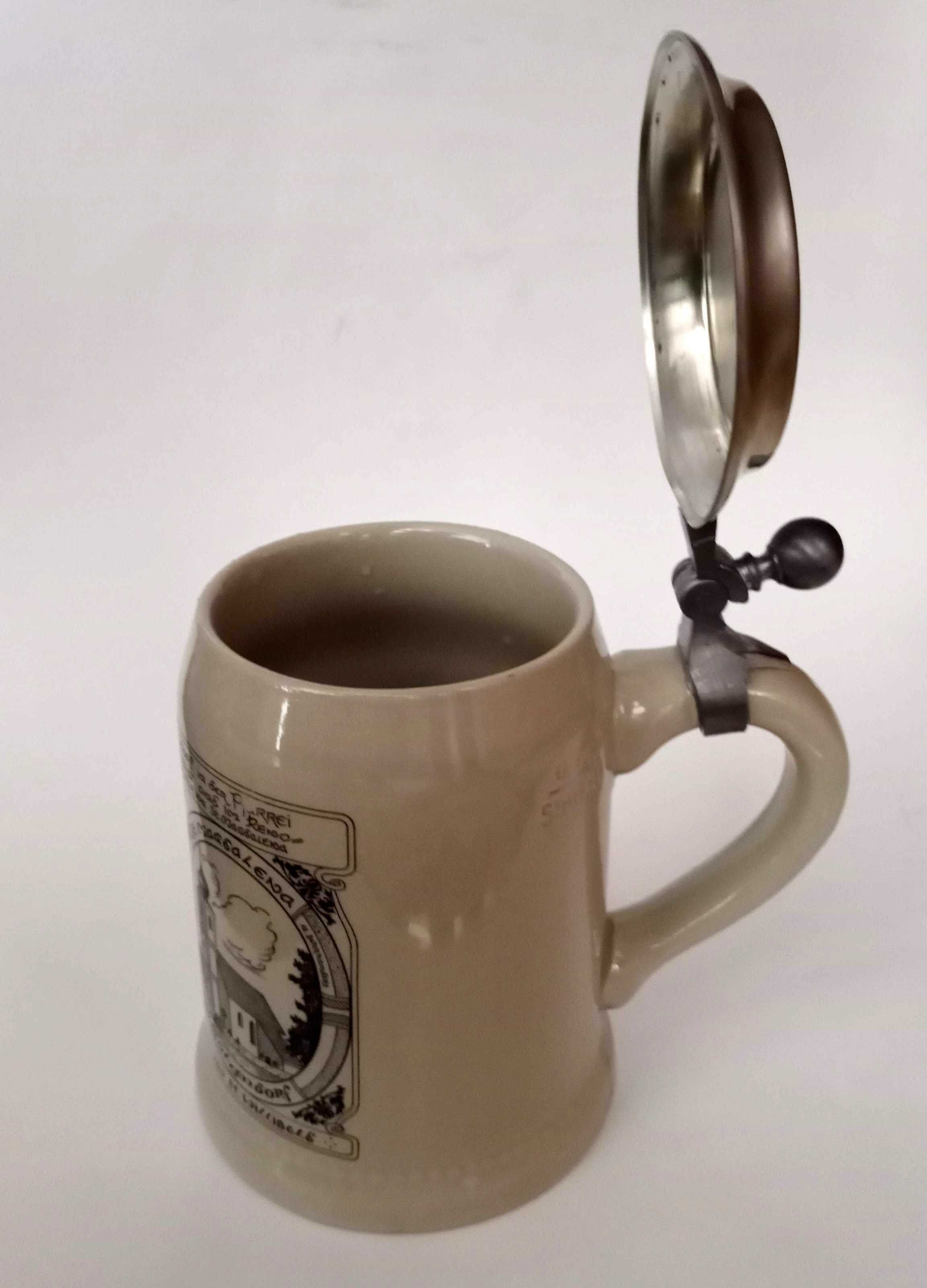 Kufel ceramiczny z cynową pokrywką Germany