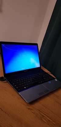 Laptop Samsung NP305E5A