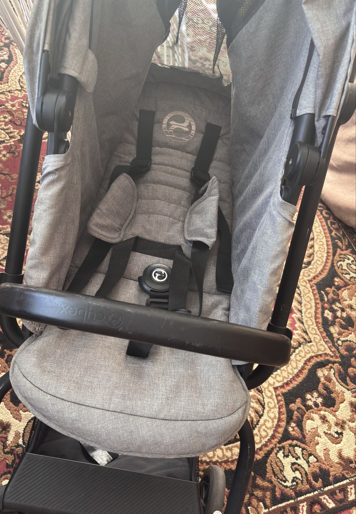 Cybex Easy S Twist +