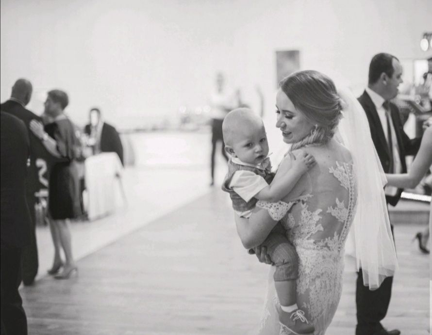 Suknia ślubna rybka tren tiul koronka  38 40