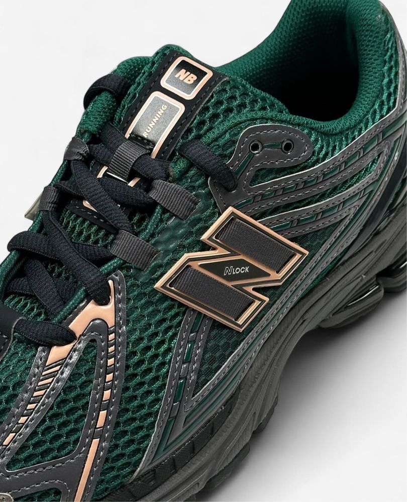 Оригінальні Кросівки New balance 1906r