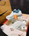 Nike Shox R4 Mola Br