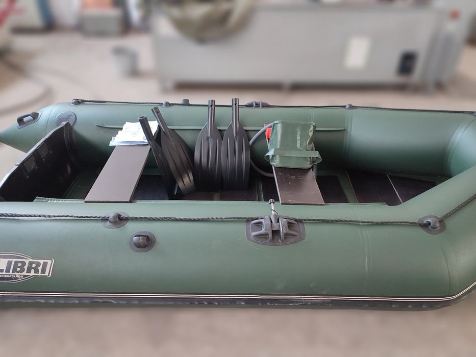 Лодка Kolibri KM-330