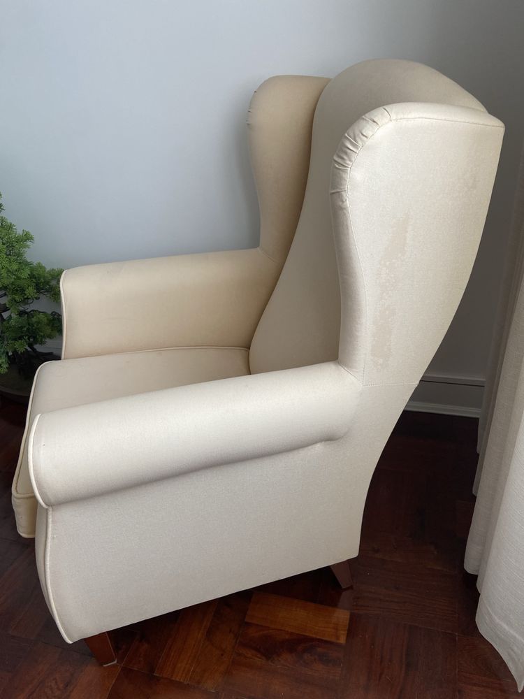 Sofa cama e dois individuais