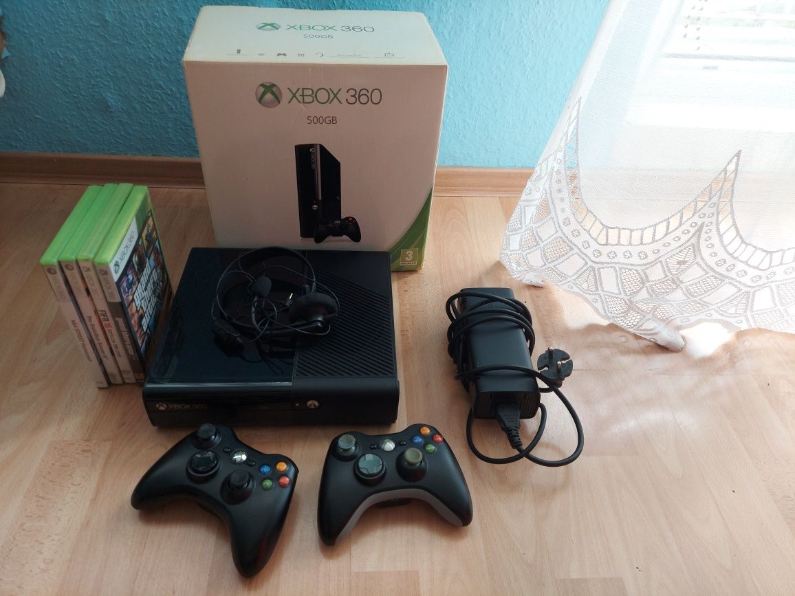 Xbox 360E 500GB ZESTAW